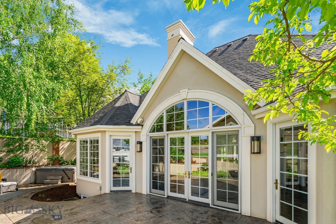 Bozeman, Montana 59715, United States, 6 Bedrooms Bedrooms, ,3 BathroomsBathrooms,Residential,Contingent,39767