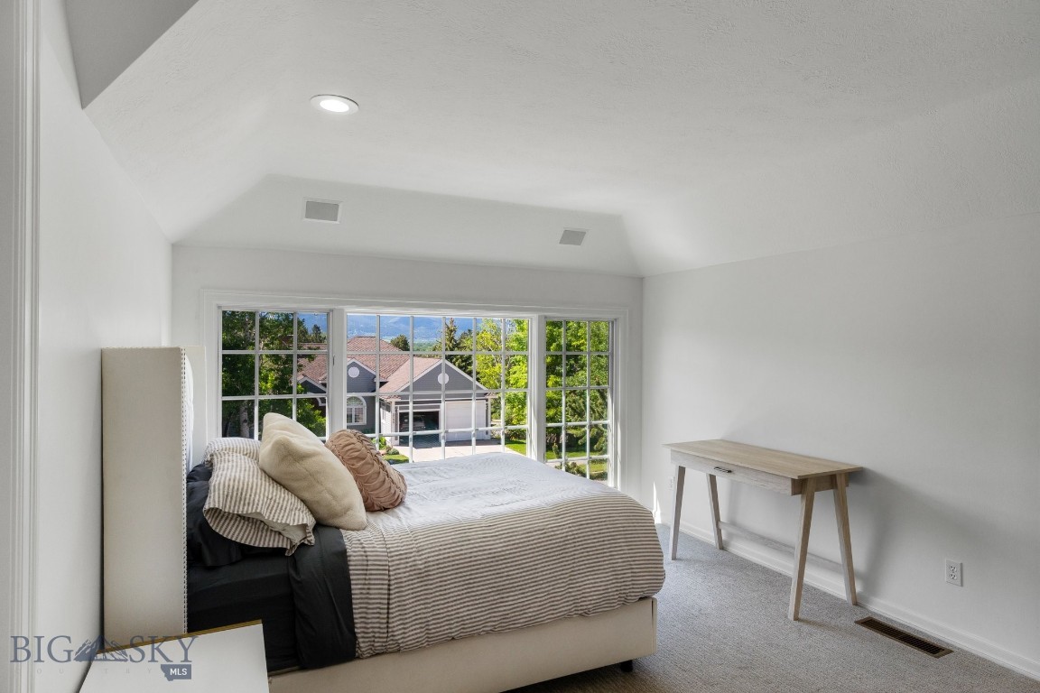 Bozeman, Montana 59715, United States, 6 Bedrooms Bedrooms, ,3 BathroomsBathrooms,Residential,Contingent,39767