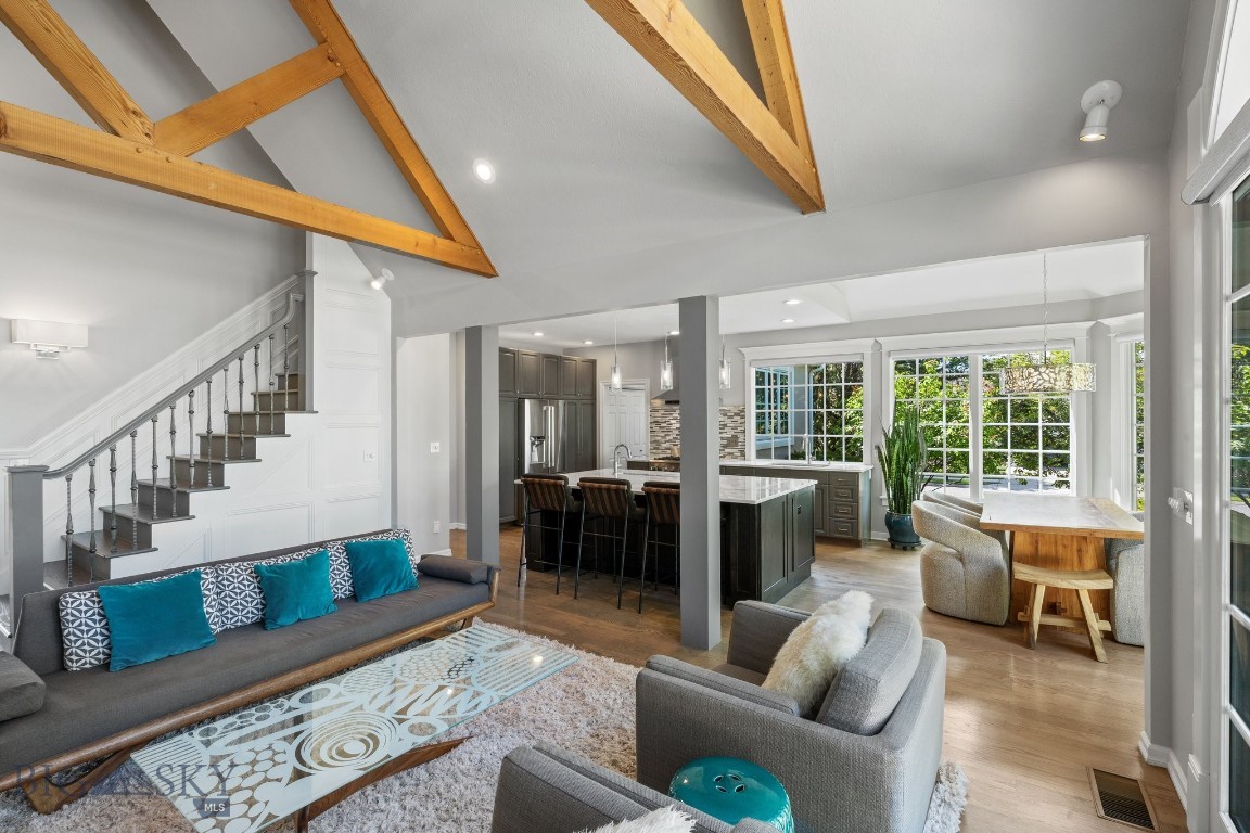 Bozeman, Montana 59715, United States, 6 Bedrooms Bedrooms, ,3 BathroomsBathrooms,Residential,Contingent,39767