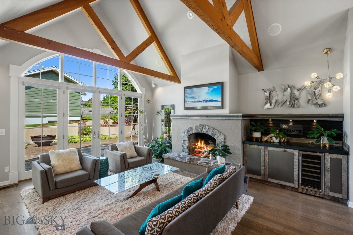 Bozeman, Montana 59715, United States, 6 Bedrooms Bedrooms, ,3 BathroomsBathrooms,Residential,Contingent,39767