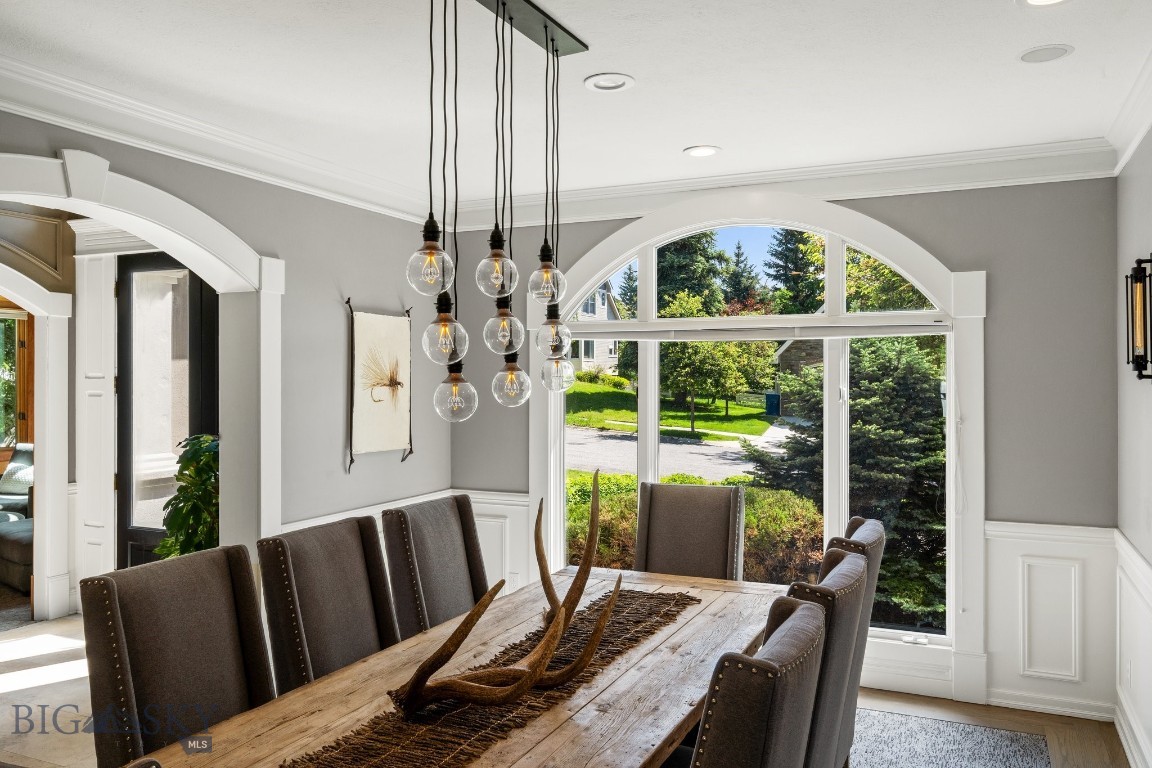 Bozeman, Montana 59715, United States, 6 Bedrooms Bedrooms, ,3 BathroomsBathrooms,Residential,Contingent,39767