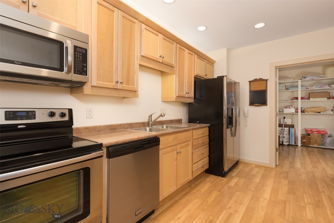 Summer Ridge - Residential