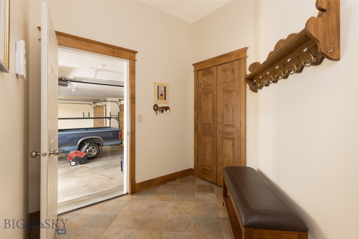 Summer Ridge - Residential