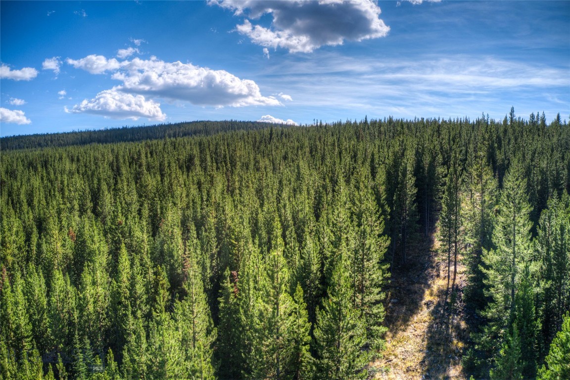 Beaver Creek West - Land