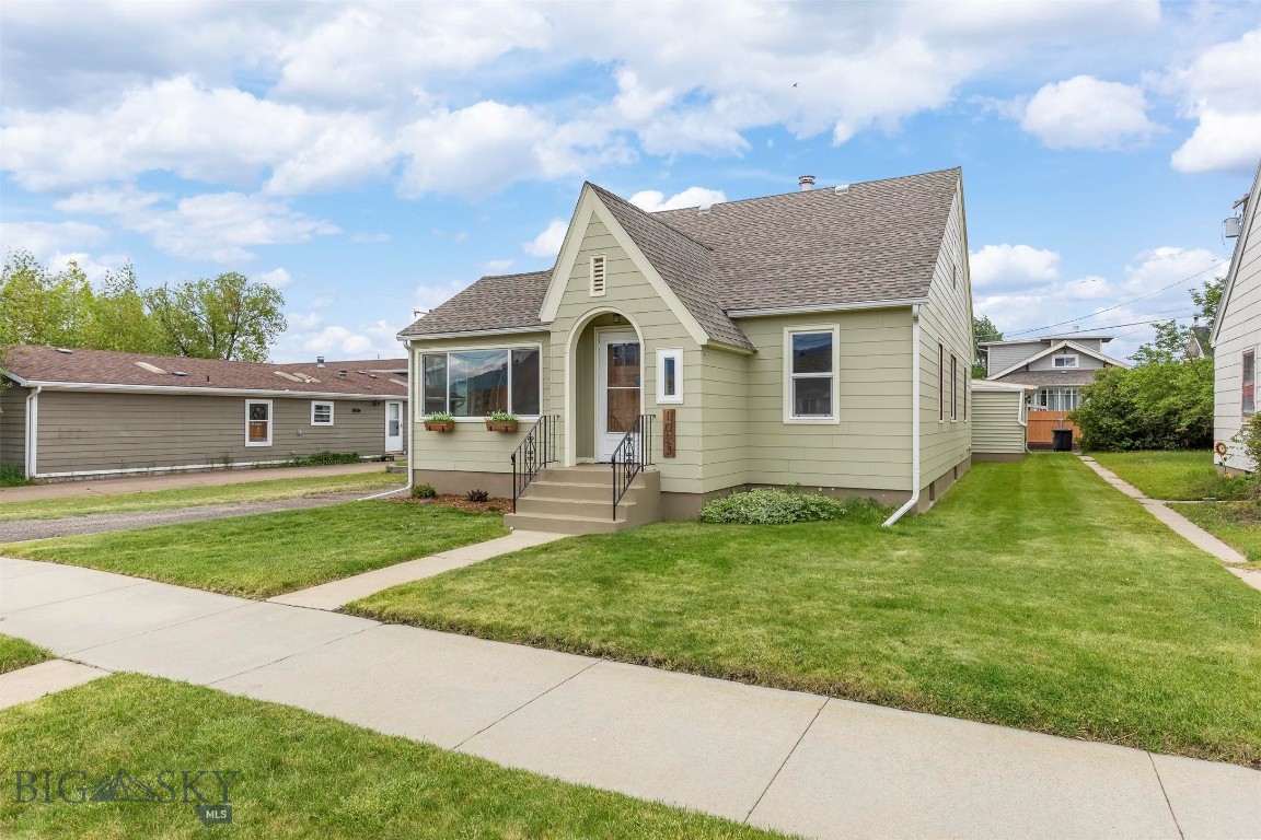 1023 S Dakota