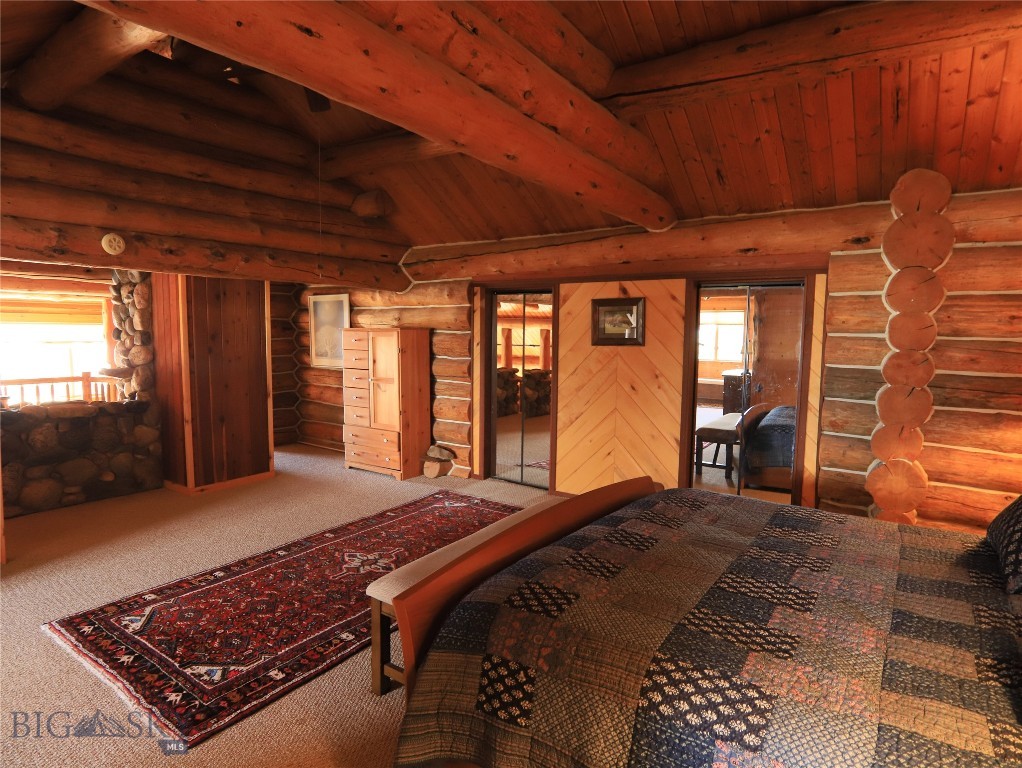 Yellowstone Holiday - Residential