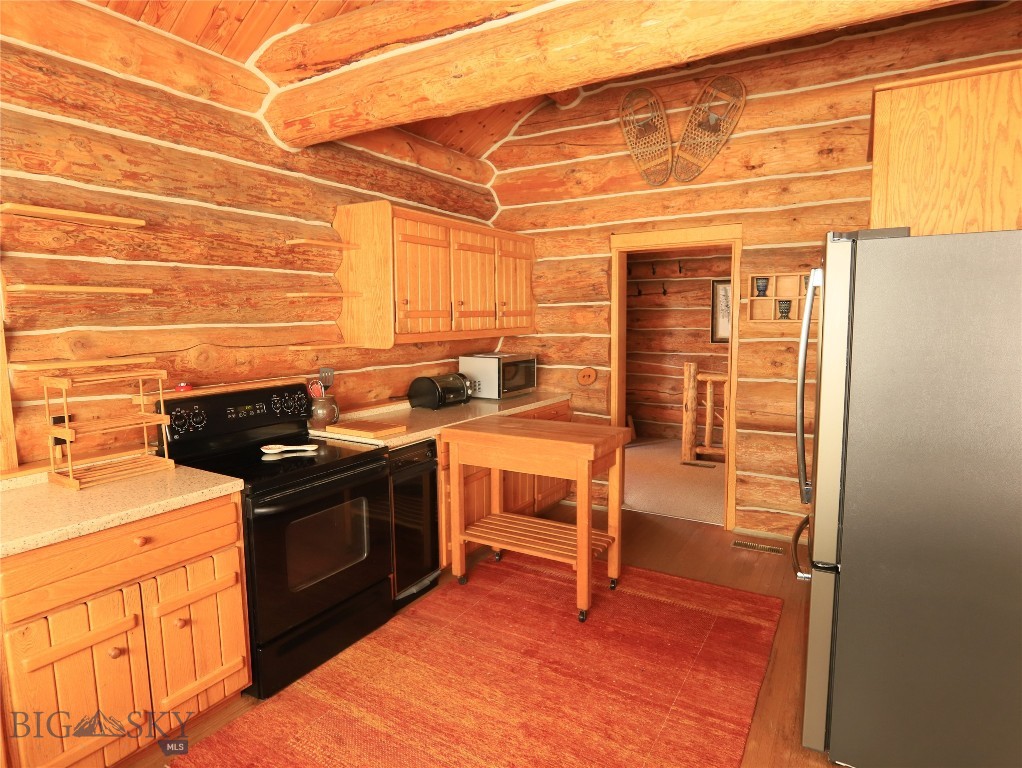 Yellowstone Holiday - Residential