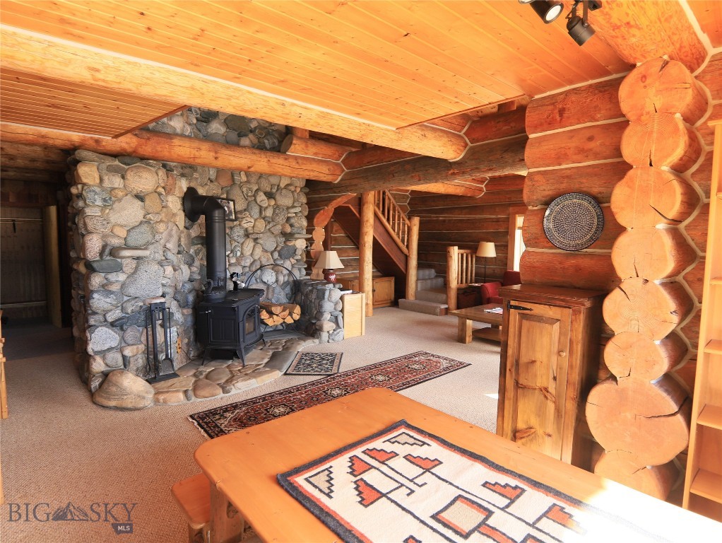 Yellowstone Holiday - Residential