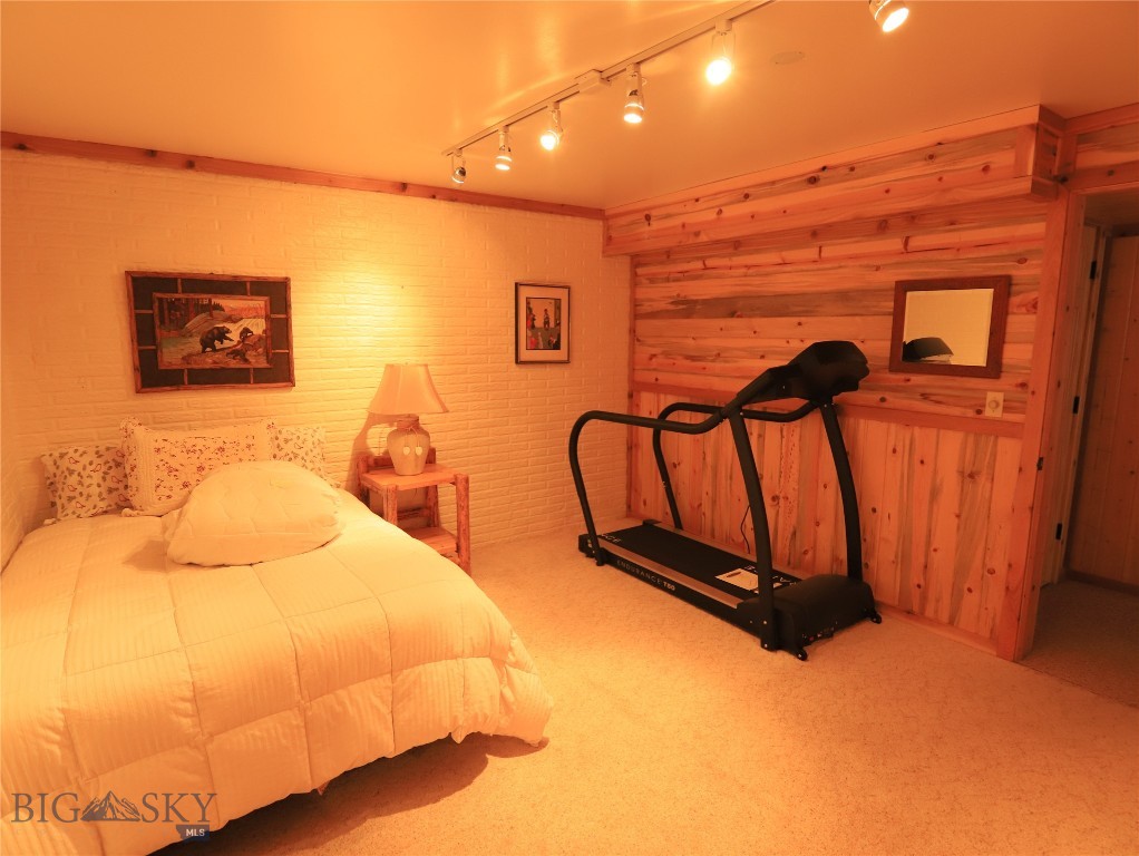 Yellowstone Holiday - Residential