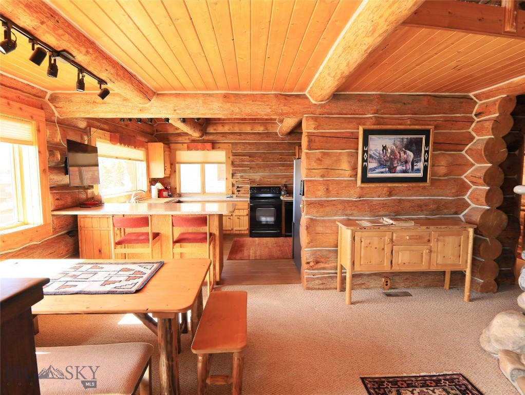 Yellowstone Holiday - Residential