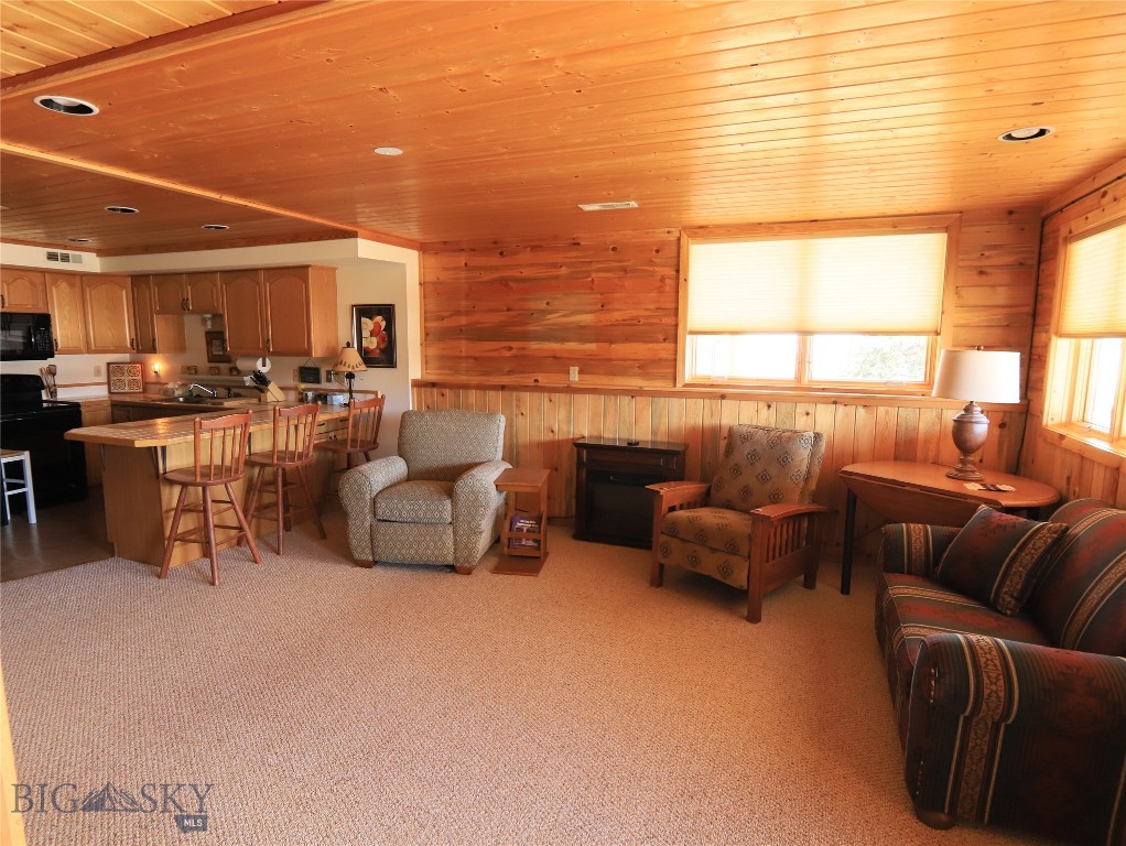 Yellowstone Holiday - Residential