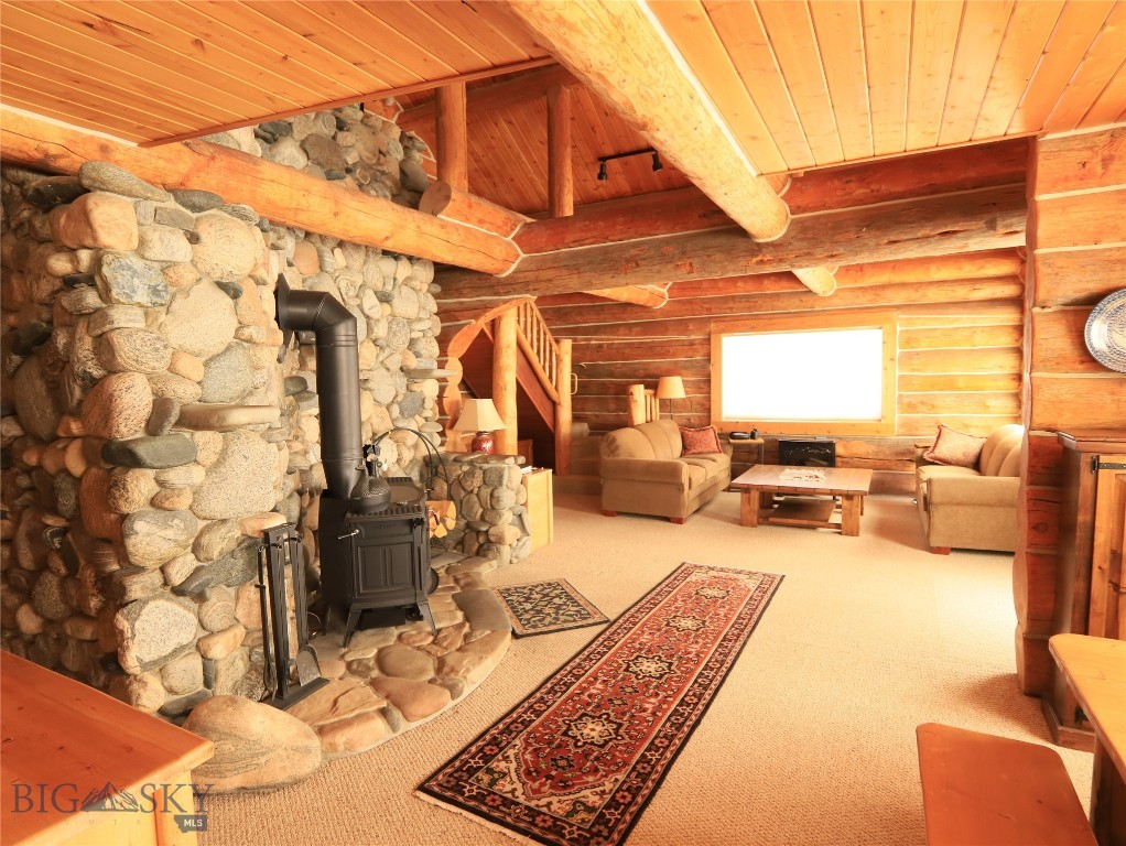 Yellowstone Holiday - Residential