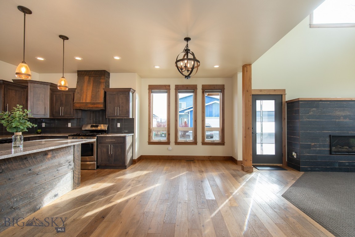 The Lakes at Valley West - Residential