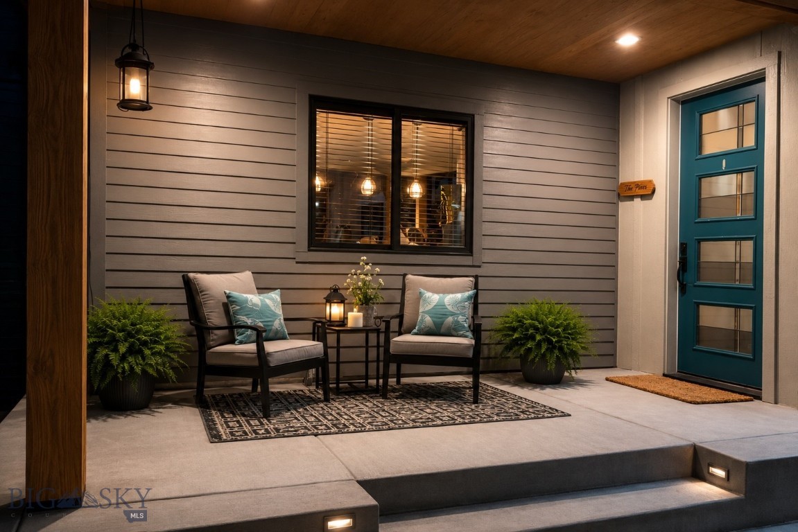 The Lakes at Valley West - Residential