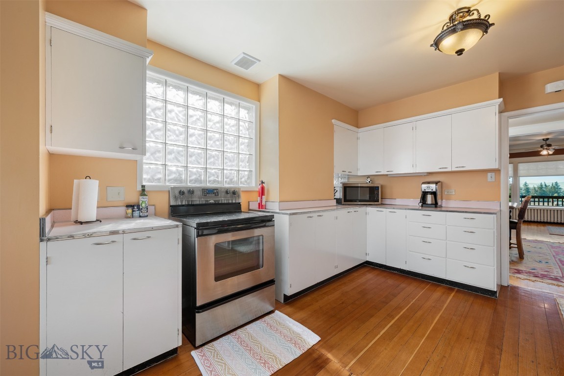 Butte, Montana 59701, United States, ,Residential,Pending,196271