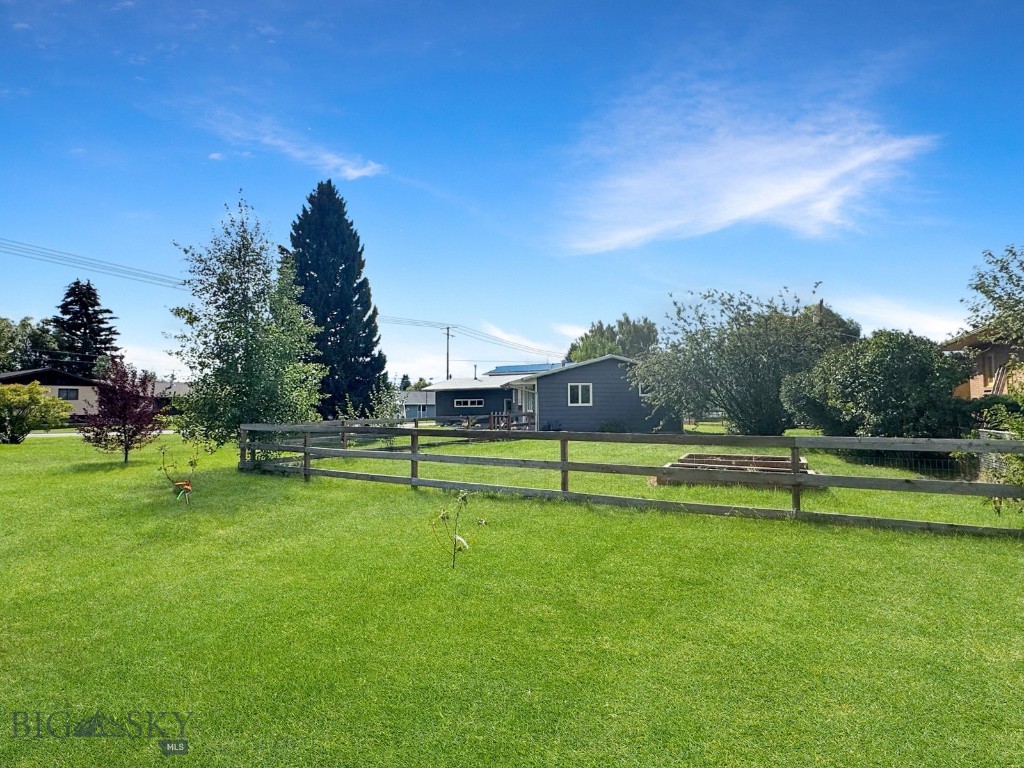 Butte, Montana 59701, United States, 4 Bedrooms Bedrooms, ,2 BathroomsBathrooms,Residential,Active,206016