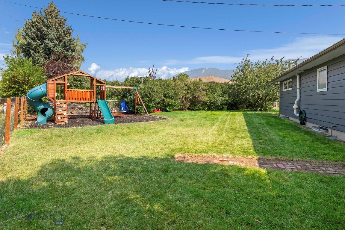 Butte, Montana 59701, United States, 4 Bedrooms Bedrooms, ,2 BathroomsBathrooms,Residential,Active,206016