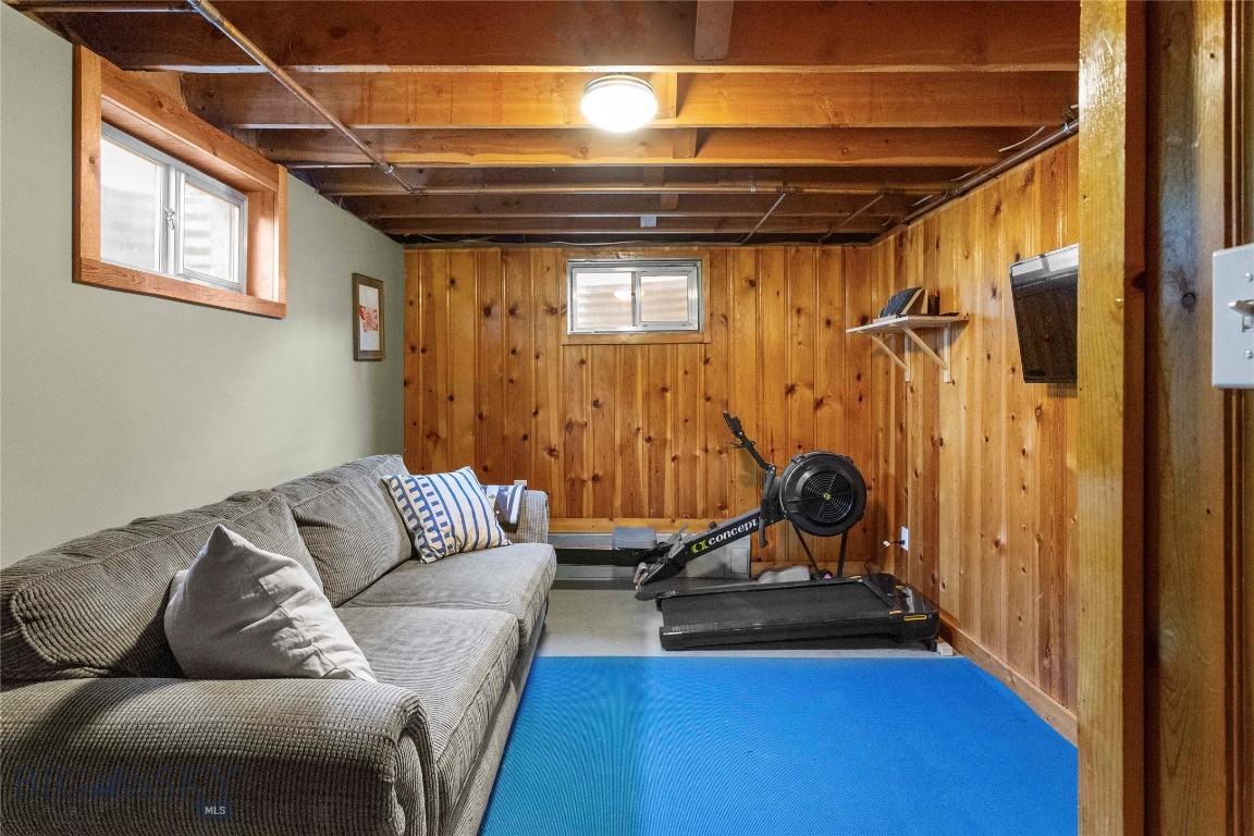 Butte, Montana 59701, United States, 4 Bedrooms Bedrooms, ,2 BathroomsBathrooms,Residential,Active,206016