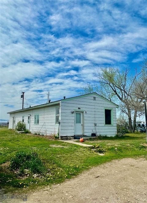 Photo of 200 Cleveland Rd, Chinook, MT 59523 (MLS # 399558)