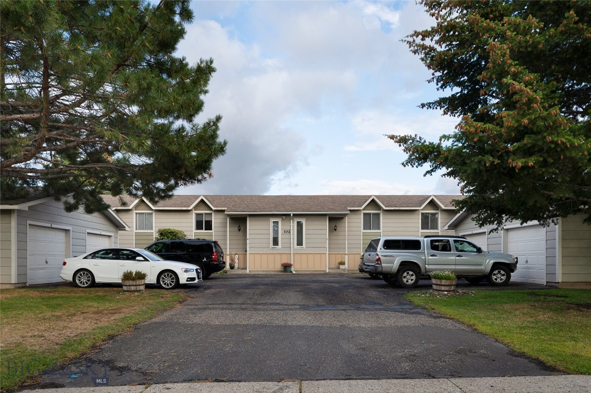 This well-maintained fourplex is ideally situated just two blocks from Hyalite Elementary School, offering convenience and central access to all that Bozeman has to offer. Each spacious unit features three bedrooms, two bathrooms, a separate kitchen and living room, in-unit laundry, and newer decks for outdoor enjoyment.
A brand-new roof is scheduled for installation this fall, adding peace of mind for years to come. The property also boasts a large, fenced backyard with underground sprinklers, providing a welcoming outdoor space for residents. Each unit includes its own detached one-car garage plus an additional off-street parking space. A small owner’s shed is also included.
All tenants are currently on month-to-month leases and would love the opportunity to stay, making this a seamless and appealing option for investors.