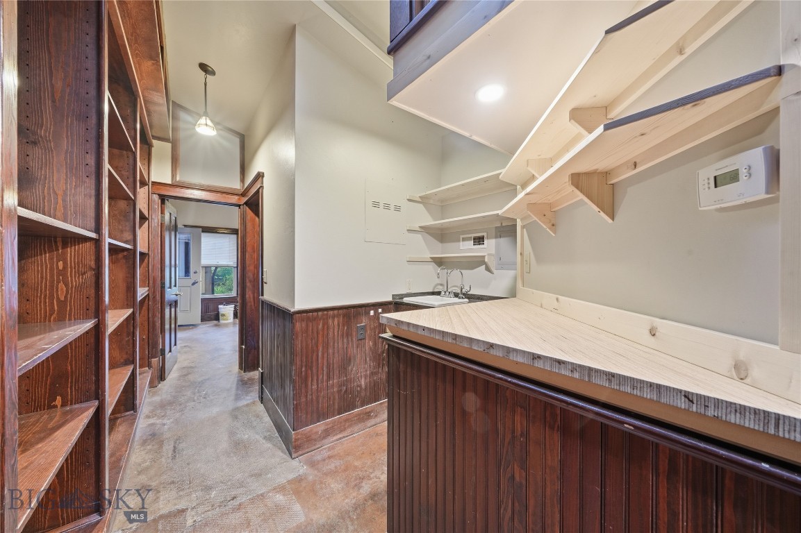 West Park Addition - Commercial Sale