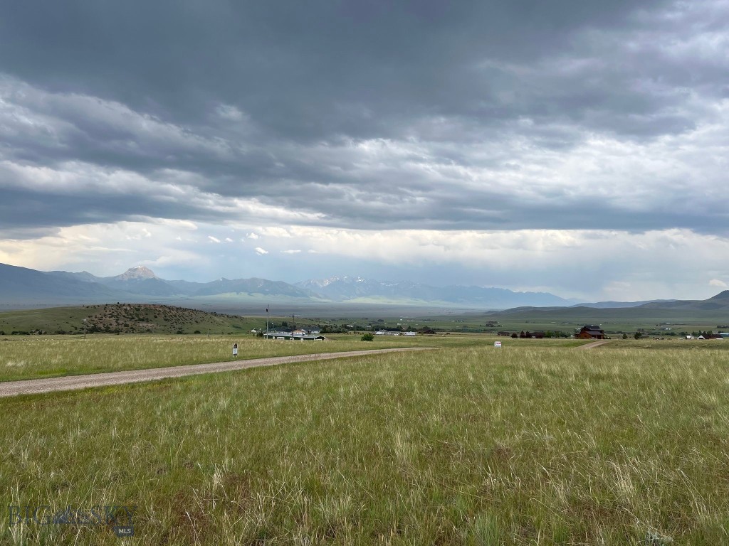 Shining Mountain Unit I - Land