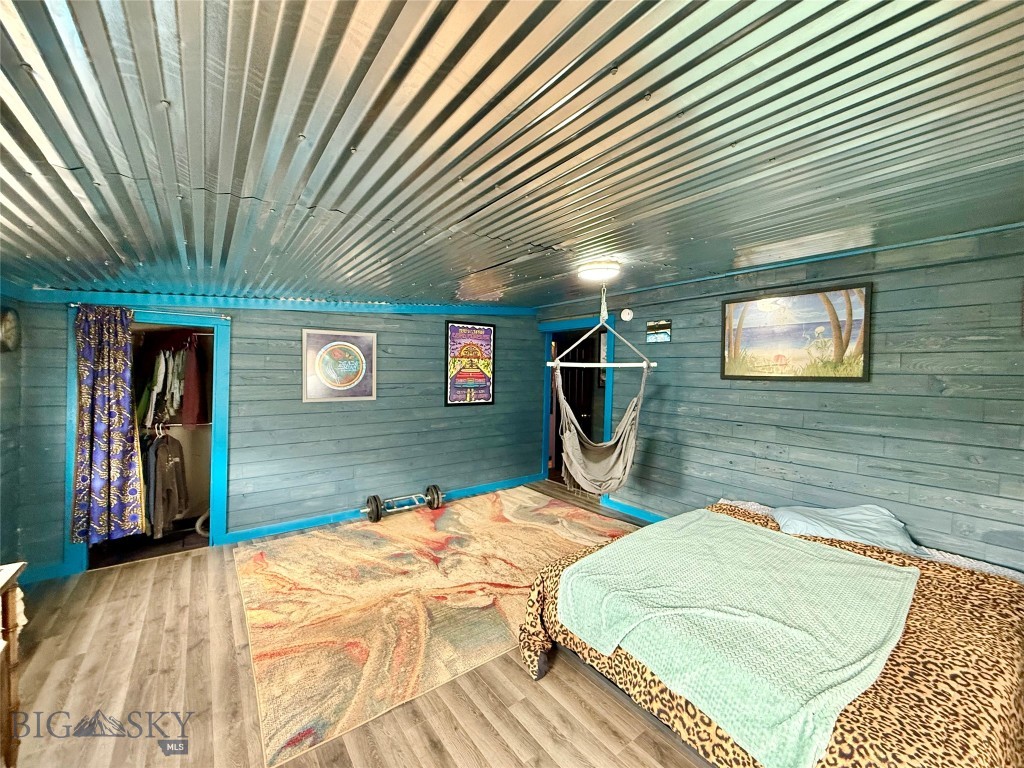 Ponderosa Pines - Residential