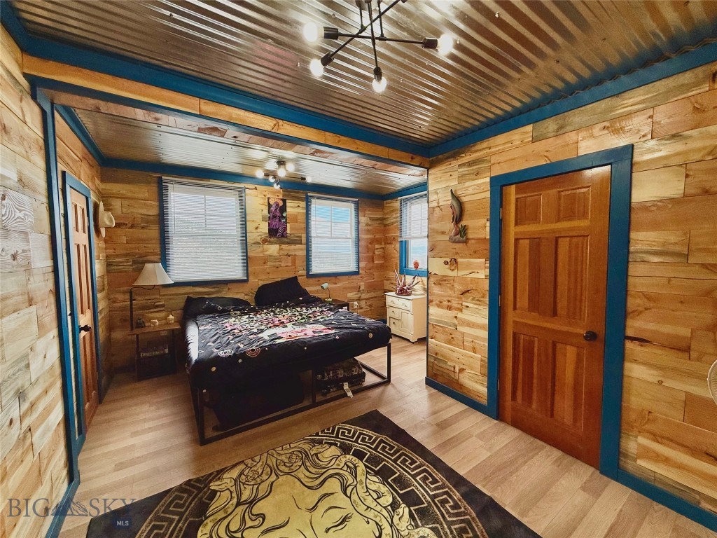 Ponderosa Pines - Residential