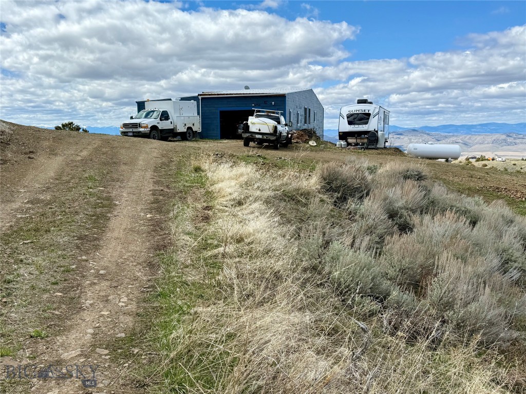 Ponderosa Pines - Residential