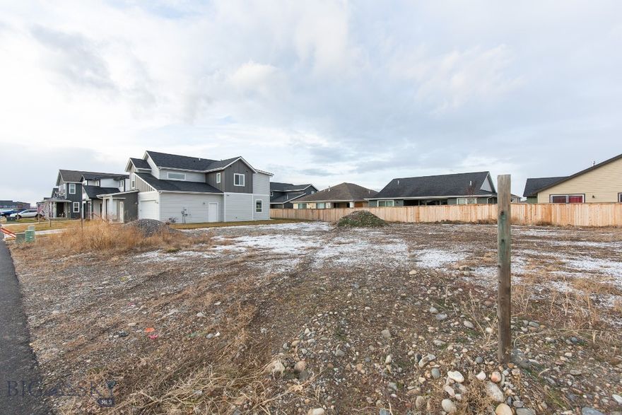 FANTASTIC OPPORTUNITY FOR A BUILDER!!!
Come take a look at this unique opportunity to build in one of Belgrades most desirable neighborhoods-Prescott 
Ranch!  A lovely neighborhood with a large park and close proximity to Belgrade schools.  
This vacant lot is located in Belgrade ciy limits and ready for a custom home.
