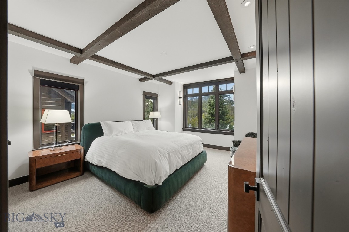 Pinnacle Condo - Residential