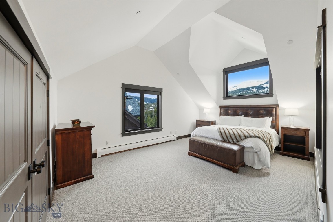 Pinnacle Condo - Residential