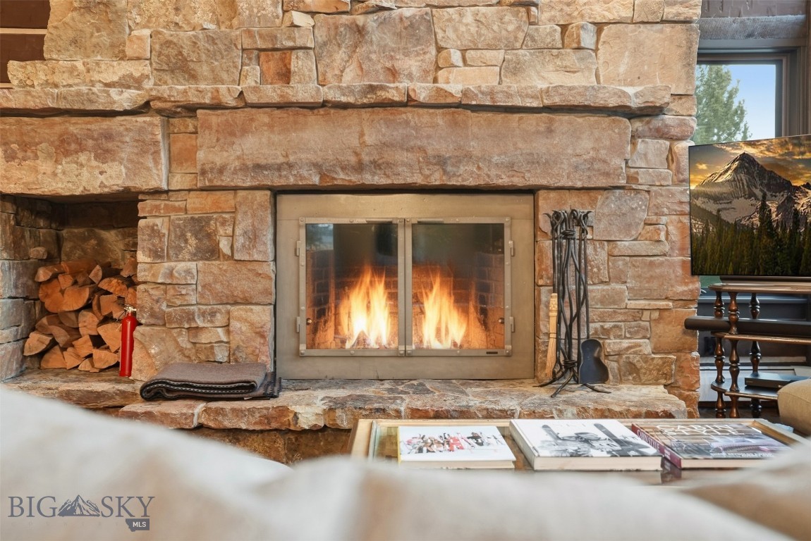 Pinnacle Condo - Residential