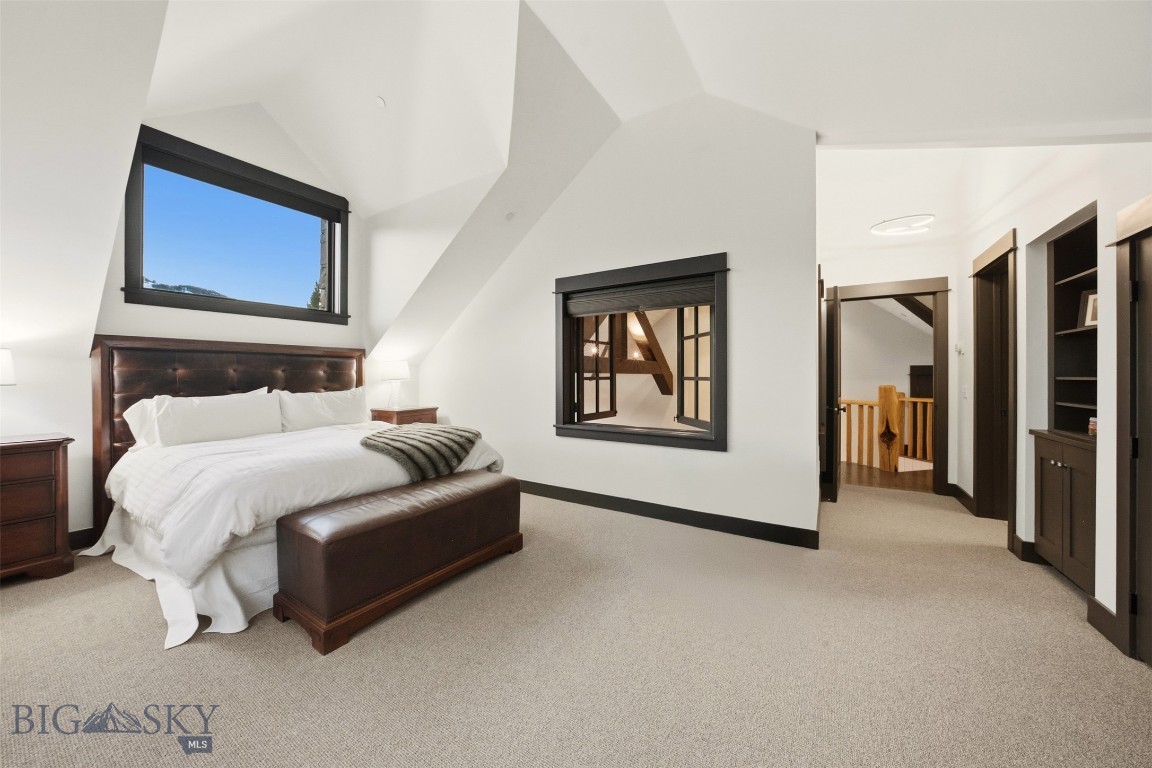 Pinnacle Condo - Residential