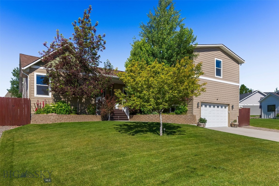 1227 Wildflower Trail