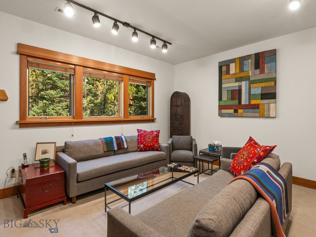 Aspen Groves - Residential