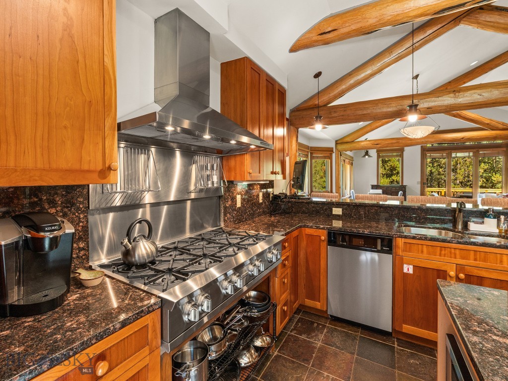 Aspen Groves - Residential