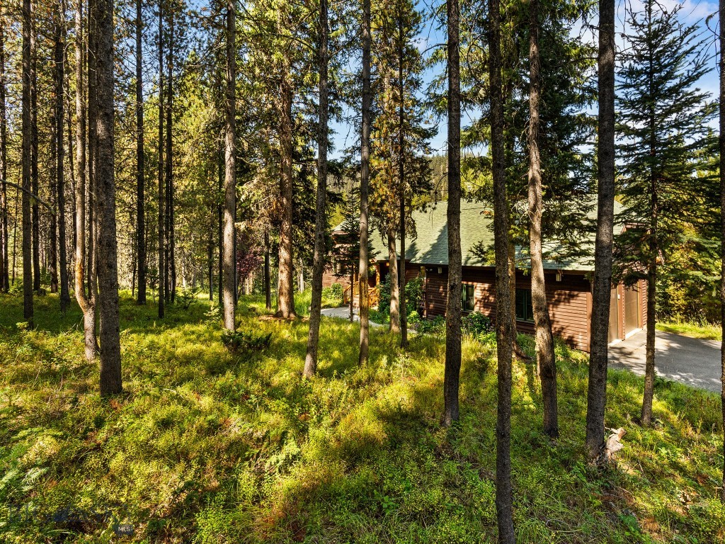 Aspen Groves - Residential