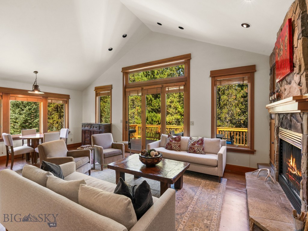 Aspen Groves - Residential