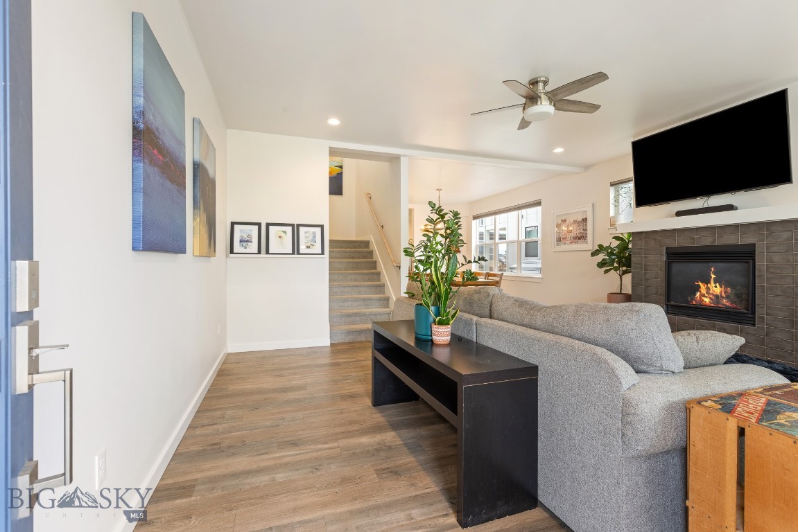 The Lakes at Valley West - Residential
