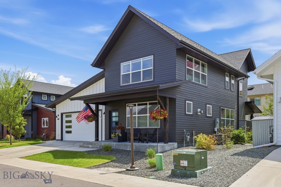 The Lakes at Valley West - Residential