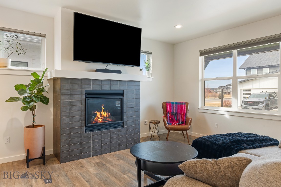 The Lakes at Valley West - Residential