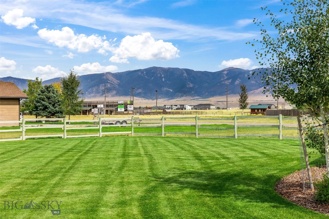 Valley Garden Golf Village - Residential