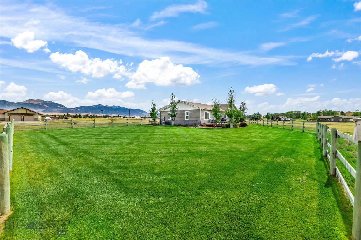 Valley Garden Golf Village - Residential