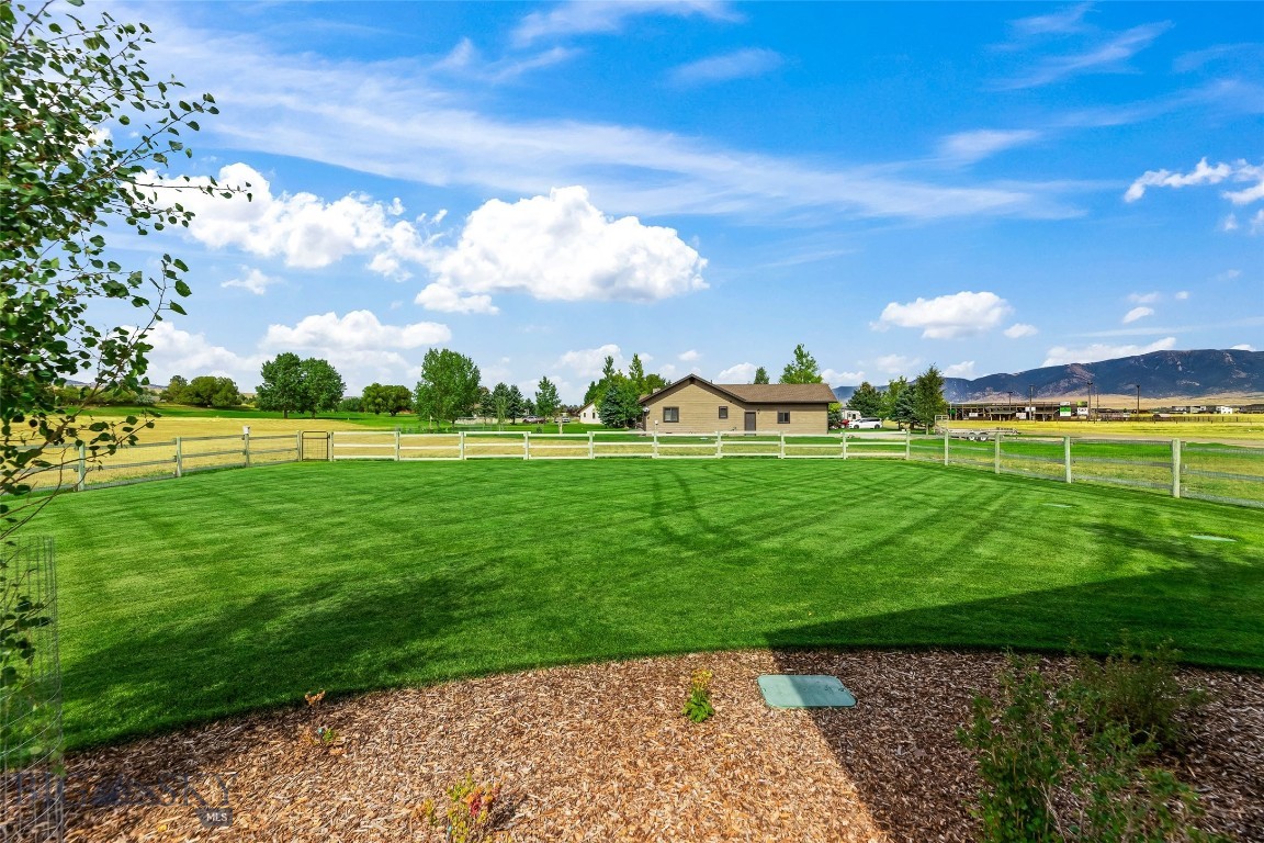 Valley Garden Golf Village - Residential