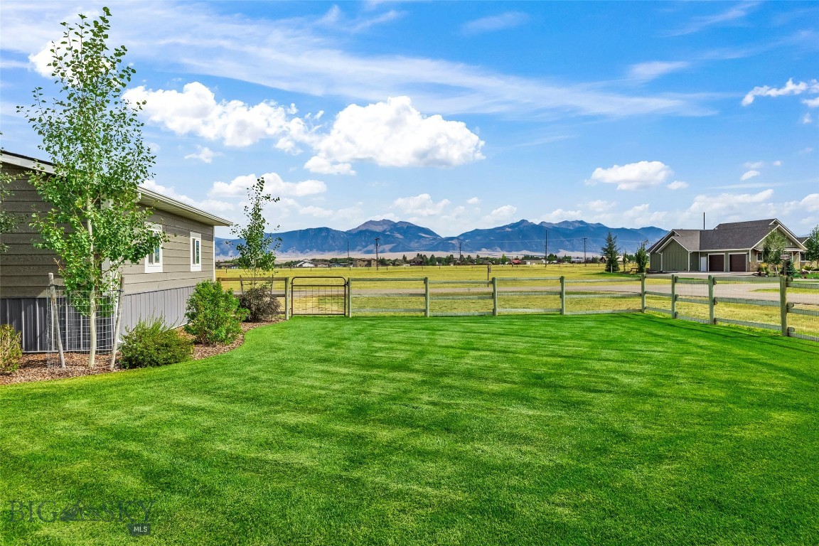 Valley Garden Golf Village - Residential
