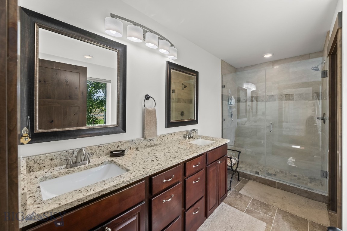 Valley Garden Golf Village - Residential