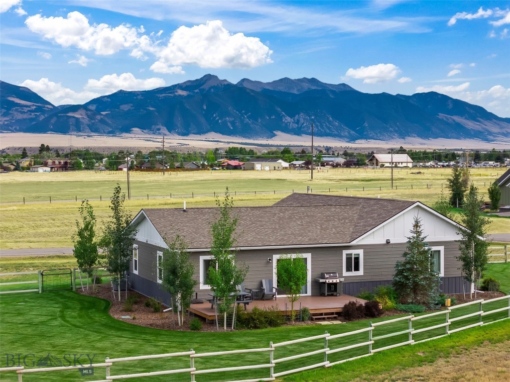 Valley Garden Golf Village - Residential
