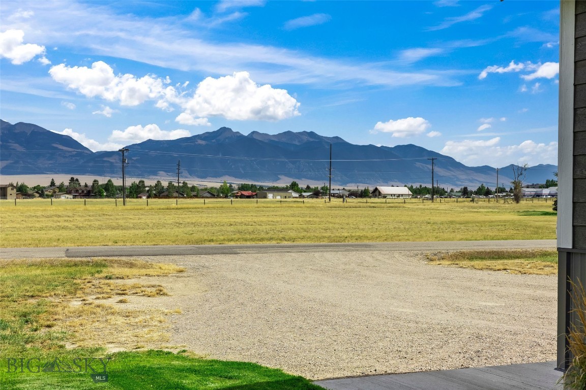 Valley Garden Golf Village - Residential