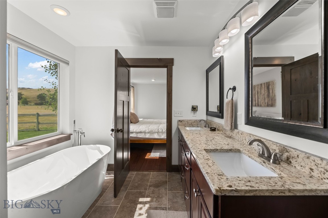 Valley Garden Golf Village - Residential
